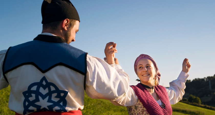 Что скрывает имя: почему многие татары представляются русскими именами - реальные истории