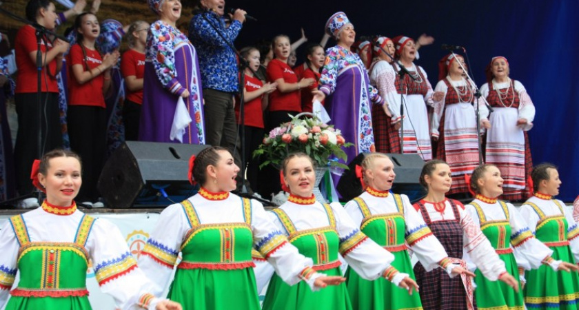 Власти Коми представили программу Года села для развития культуры