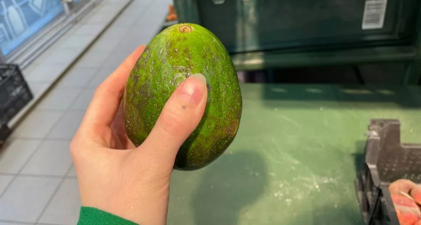 Как выбрать идеально спелый и вкусный авокадо: 5 простых правил