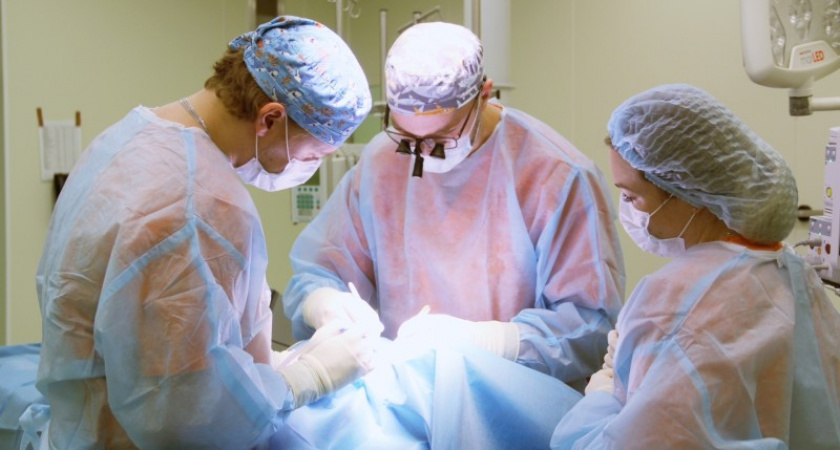 В РДКБ провели редкую операцию семилетней девочке из Коми