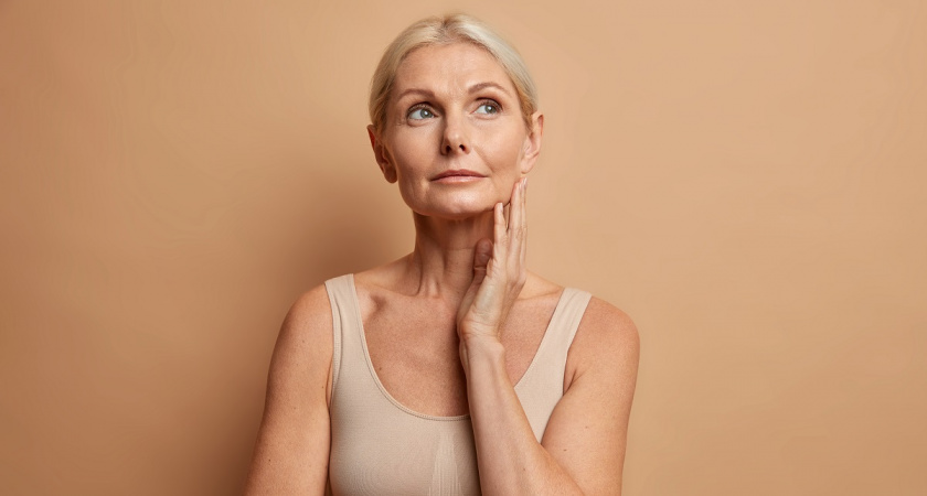 Морщины тают, как снег: это бюджетное натуральное средство лучше всего осветляет кожу и возвращает ей фарфоровое сияние