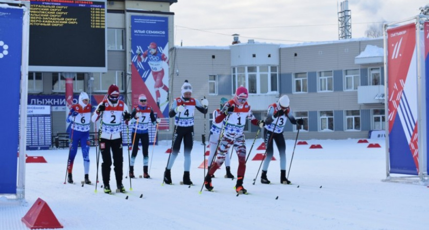 В Коми прошли чемпионаты Росгвардии по лыжным гонкам и служебному двоеборью