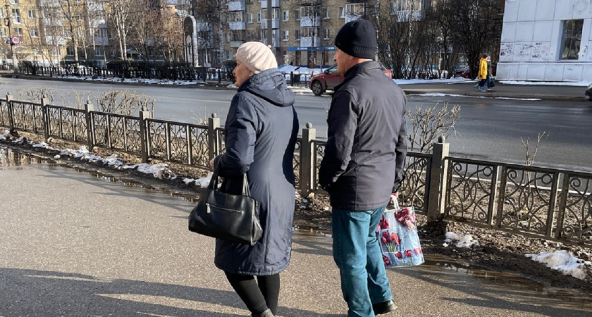 9 неприятных причин, почему женщины после 65 теряют уважение семьи, даже когда всё делают во имя мужа и детей