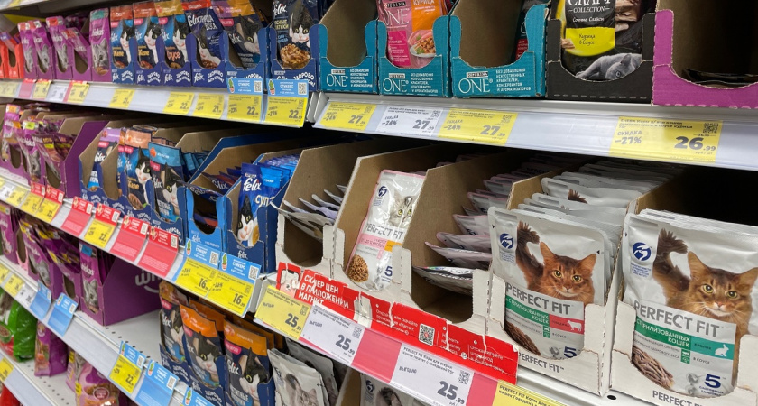 Можно смело брать – он из мяса: Роскачество составило список лучших кормов для домашних животных