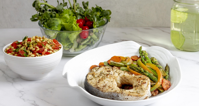 Диетолог назвала самый полезный ужин: не рыба, не куриная грудка и в два раза полезнее овощей