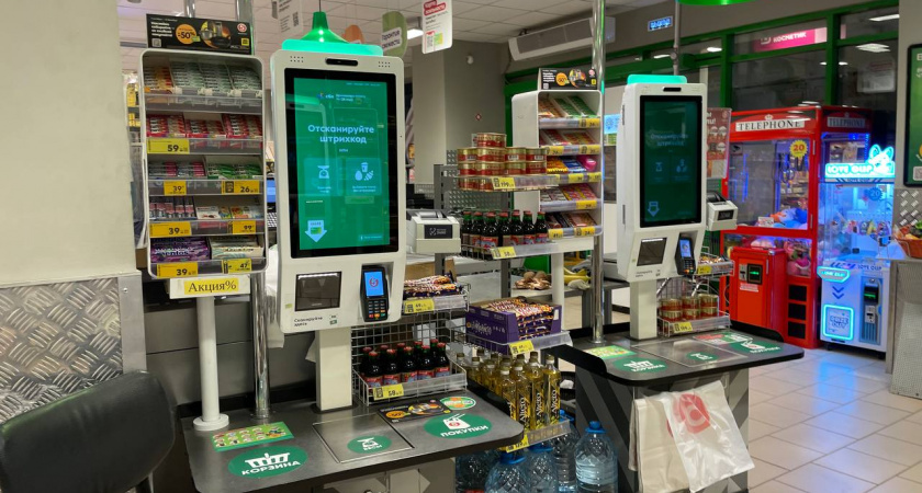 «7 лет работаю продавцом в Пятёрочке»: Больше не могу молчать какие продукты не покупаю и не рекомендую другим (откровения за кассой)