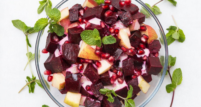 Муж приготовил "Дамский" салат со свёклой по собственному рецепту: мой совет - просите двойную порцию