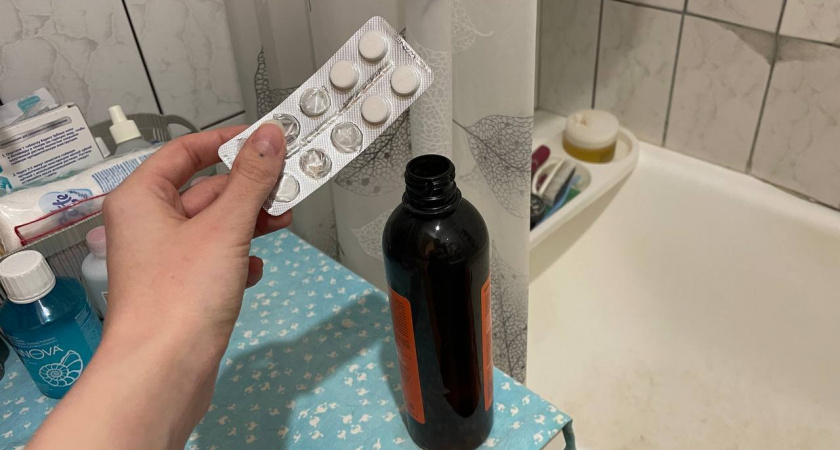 Добавляю 1 таблетку в шампунь: корни волос чистые по 5 дней – способ на зиму