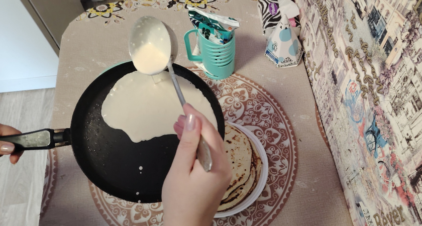 Блины "3 кружки": легко готовятся, легко съедаются - рецепт легко запомнить