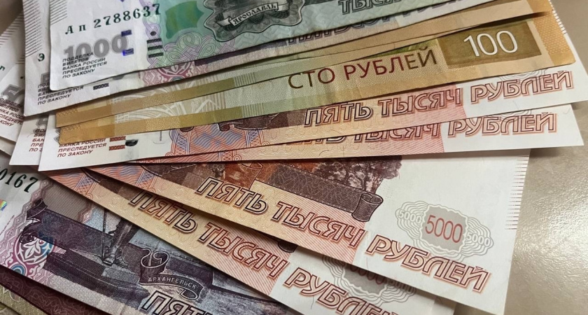 В Коми продолжают платить за сообщения о грубых нарушениях ПДД