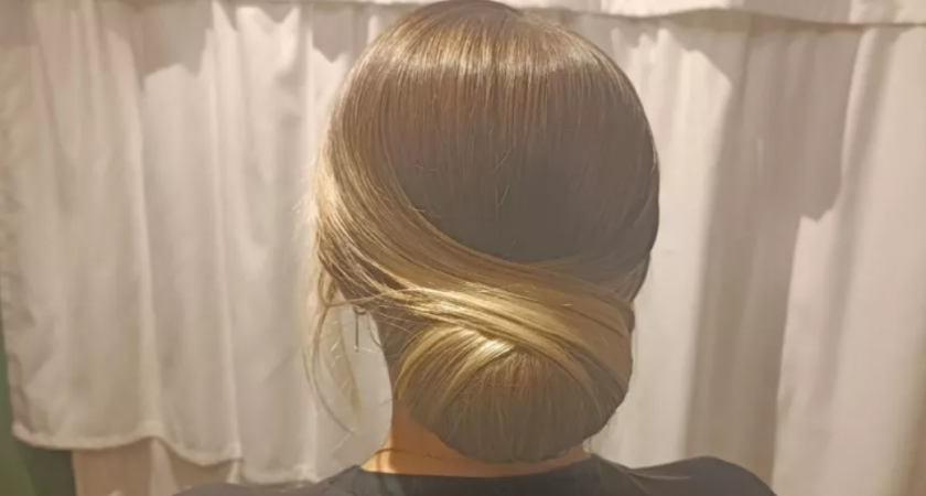 Добавляю 2 капли в шампунь и забываю про выпадение и редкие волосы - моя любимая домашняя хитрость, которая работает