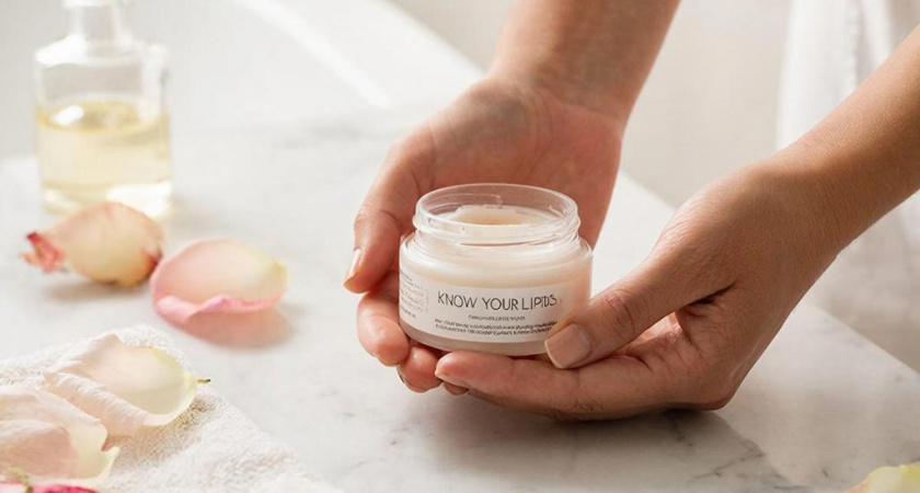 Кожа как у младенца: показываю недорогой российский крем для лица, который нужен в каждой косметичке - круче люксовых