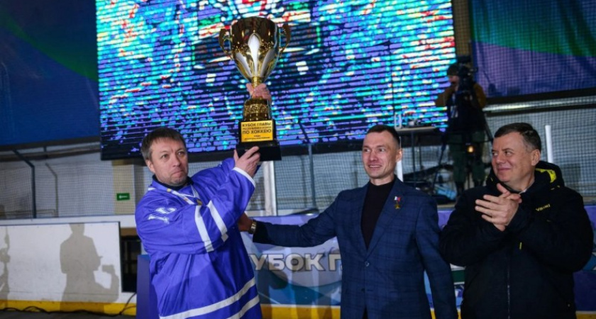 Команда из Ухты выиграла первый в истории Коми хоккейный турнир "Воин"