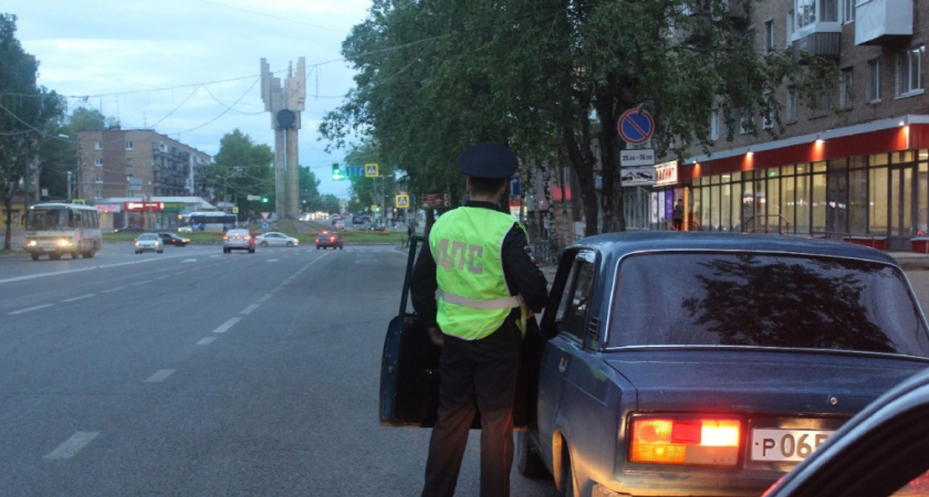 "Нет огнетушителя - тогда штрафуем": что нужно ответить инспектору ГИБДД