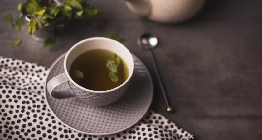 Такой чай надо пить по три раза в день: кожа будет молодой и блестящей - забудете об уколах красоты