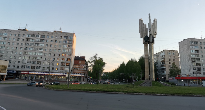 Как правильно проезжать по кольцу, чтобы не нарваться на штраф и избежать споров – рассказываю на практике