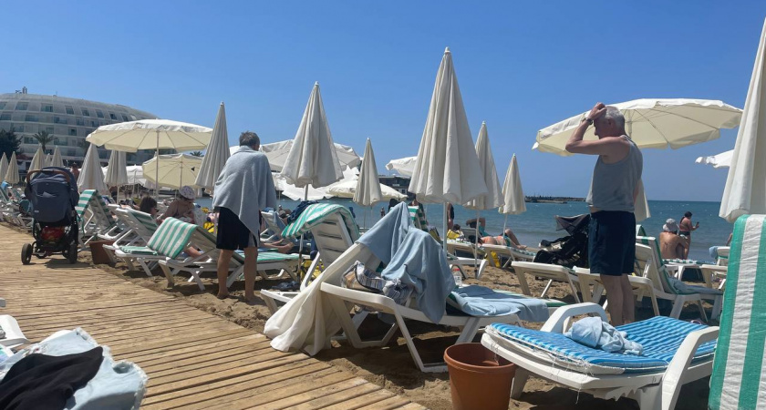 "С этими в один отель? Ни за какие деньги!": с какими иностранцами не хотят отдыхать туристы из России - 7 историй о соседях по курорту