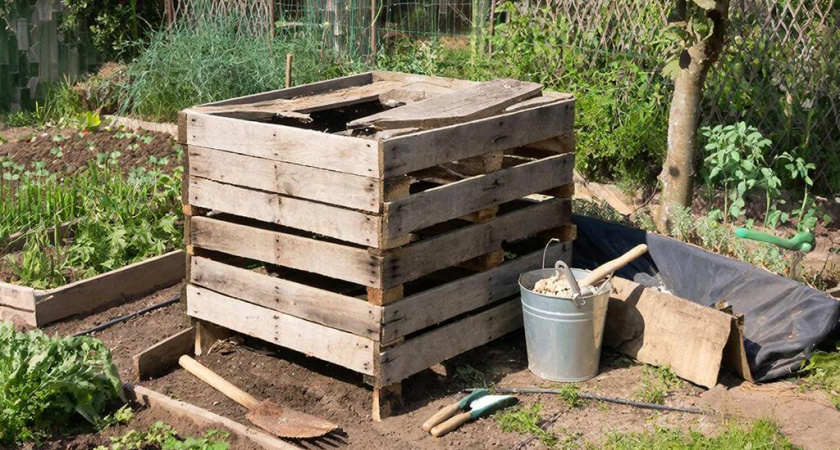 Узнала, как правильно сделать компостную яму и что нужно, чтобы компост "созрел" за год. Оказывается, мы допускаем много ошибок