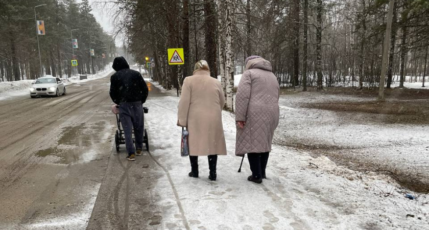Что положено пенсионерам со стажем до 1995 года: новая прибавка и дополнительные льготы 