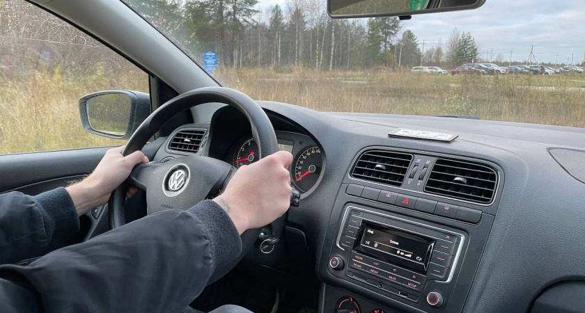 Сколько на самом деле можно проехать, если датчик уровня топлива показывает "0" - рассказываю