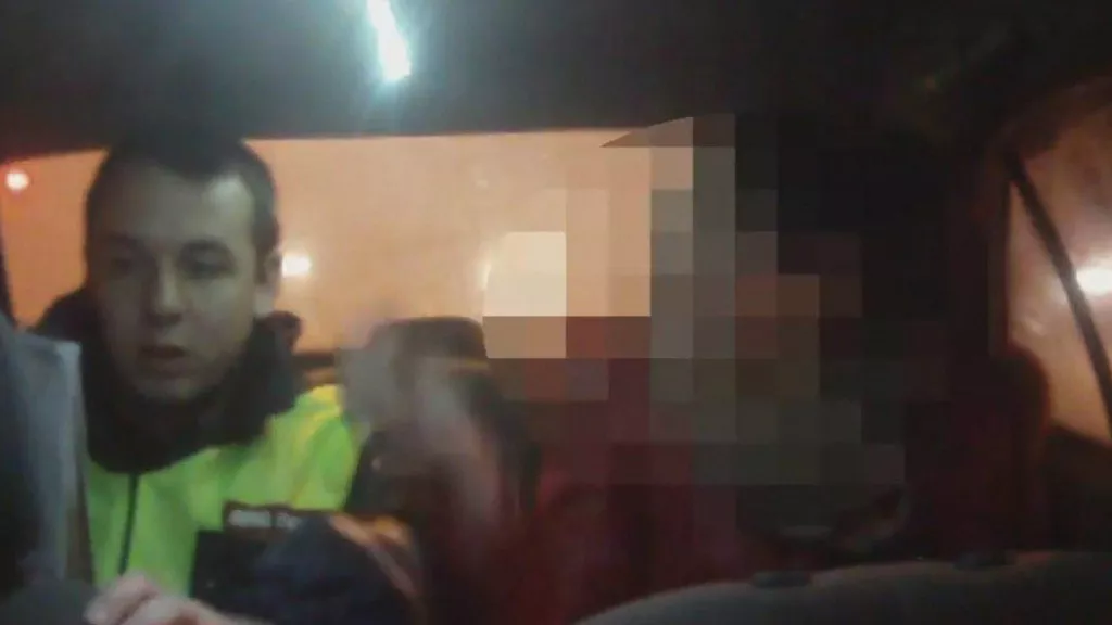 Фото к статье: У водителей будут отнимать права за любое нарушение