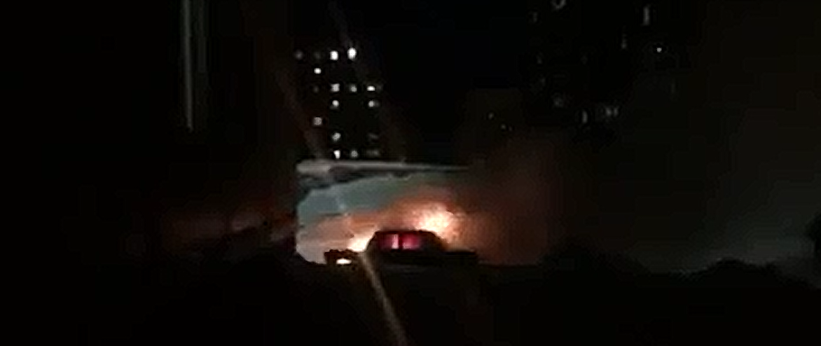 Ночью в Усинске сгорел отечественный автомобиль (видео)