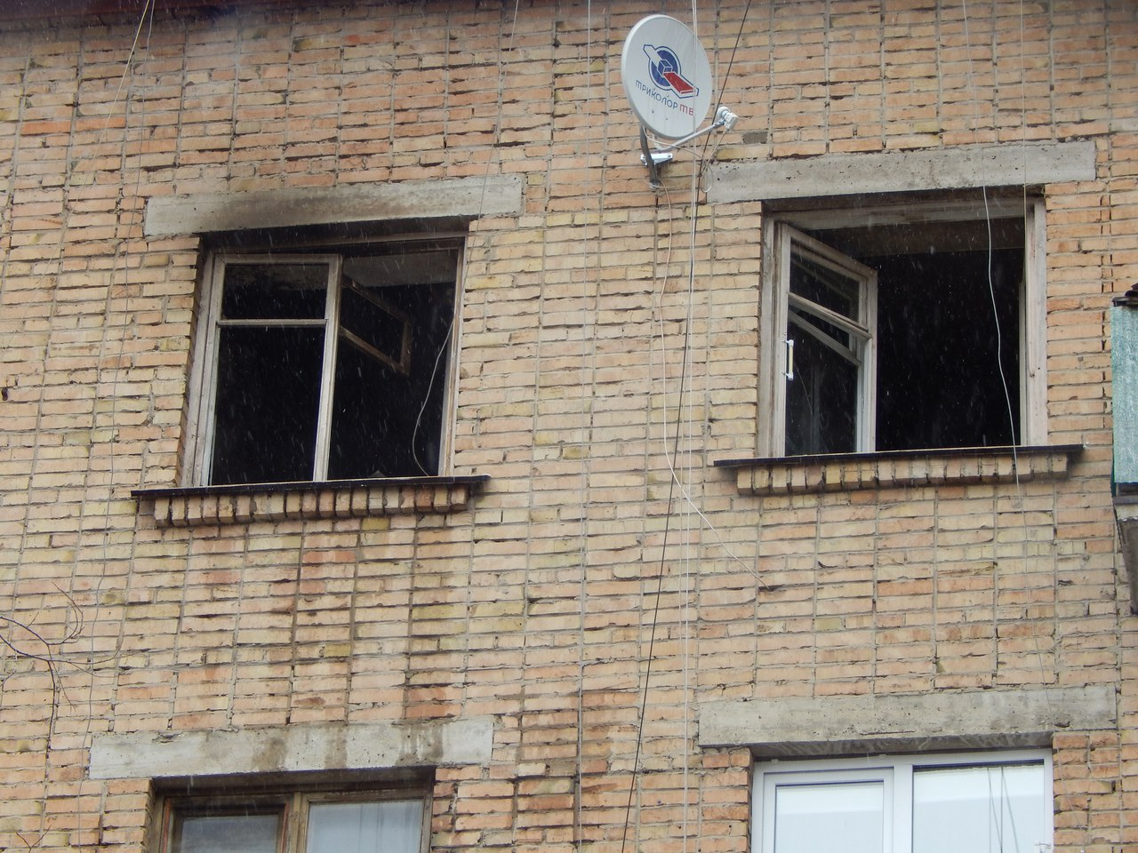 "Дома гадюшник устраивайте!", - в ухтинском общежитии студентов лишили дверей и компьютеров