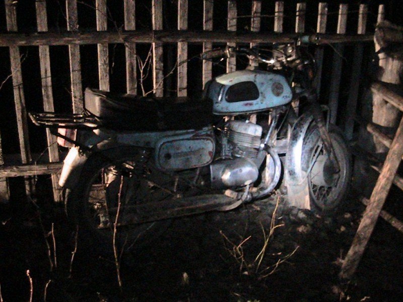 В Коми пьяный водитель без прав опрокинулся с мотоцикла