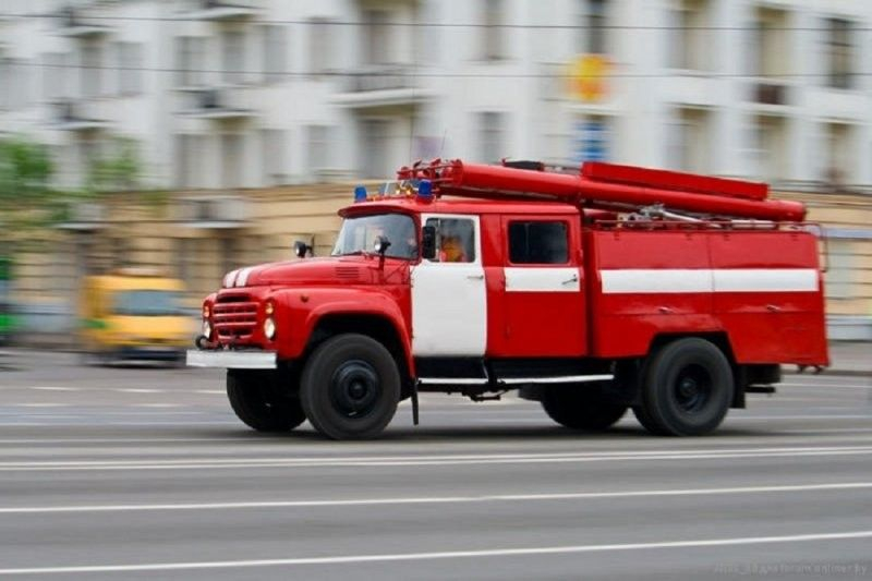 Женщина, выжившая на пожаре в Сыктывкаре, дает показания полиции
