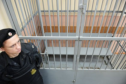 Бывший полицейский в Коми получил условный срок за смерть задержанного