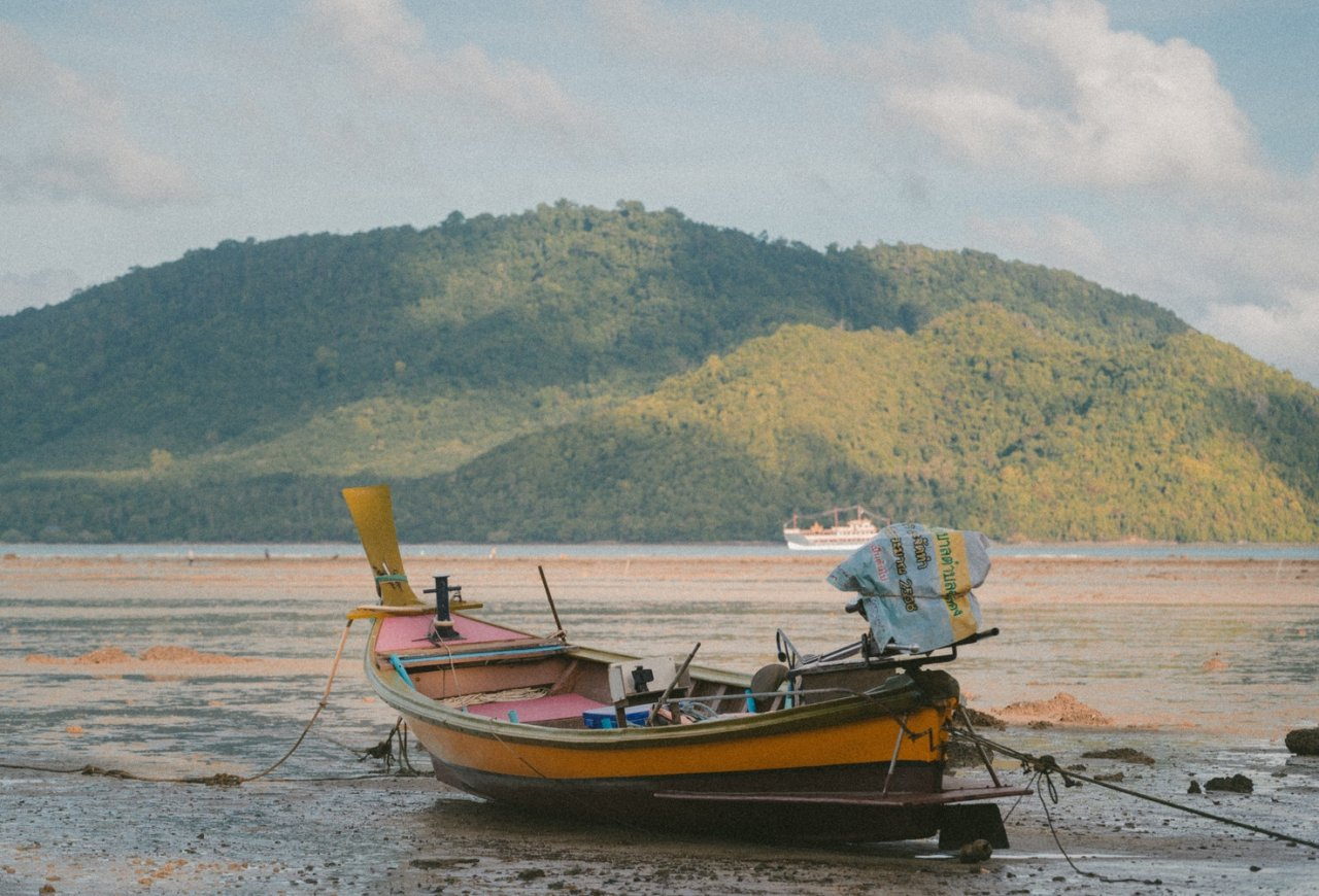 В Коми пропали пять лодок с туристами