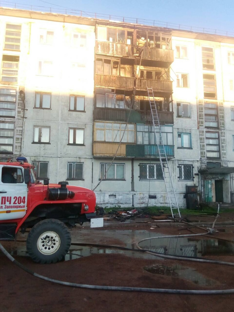 В Коми из-за курильщика загорелся многоквартирный жилой дом (фото)