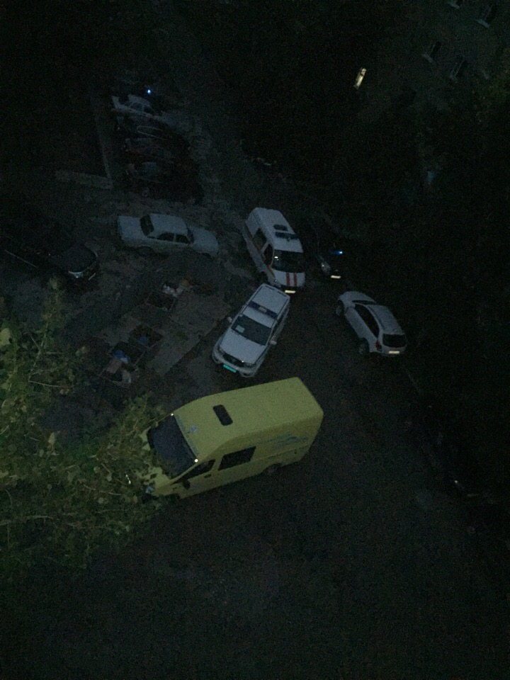 В Ухте детей с крыши многоэтажки дважды снимала полиция