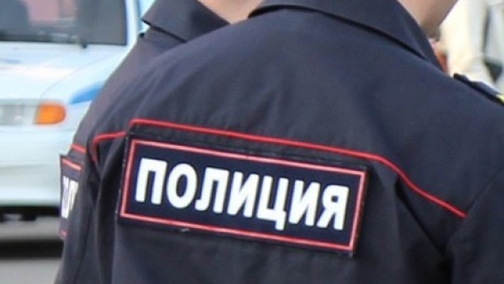 Новости России: в Москве полицейский переспал со школьницей