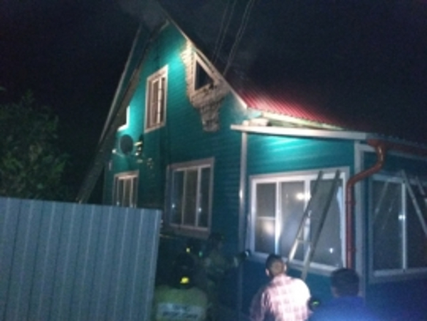 В Коми ночью сгорел жилой дом (фото)