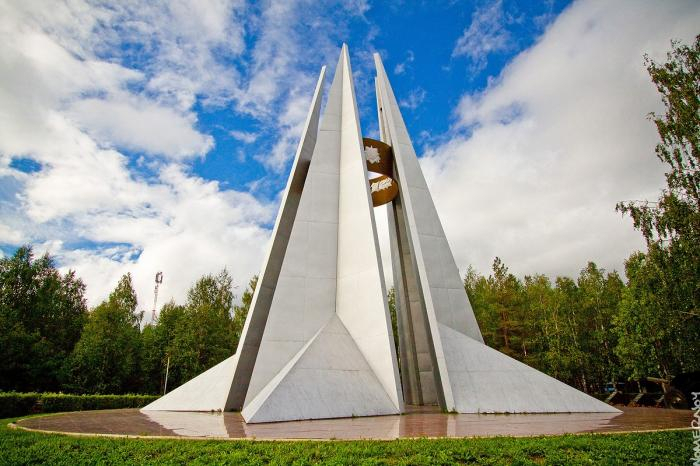 В Ухте восстановят мемориал "Вечный огонь"
