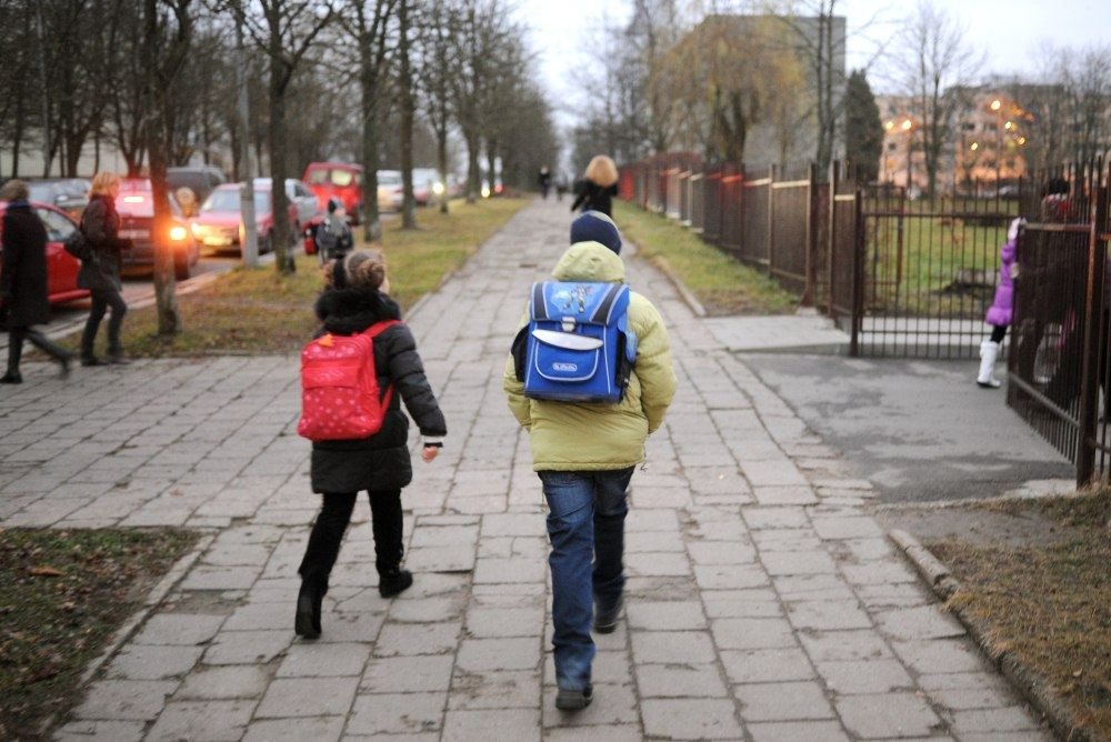 Новости России: Ребенка с ДЦП подожгли на улице