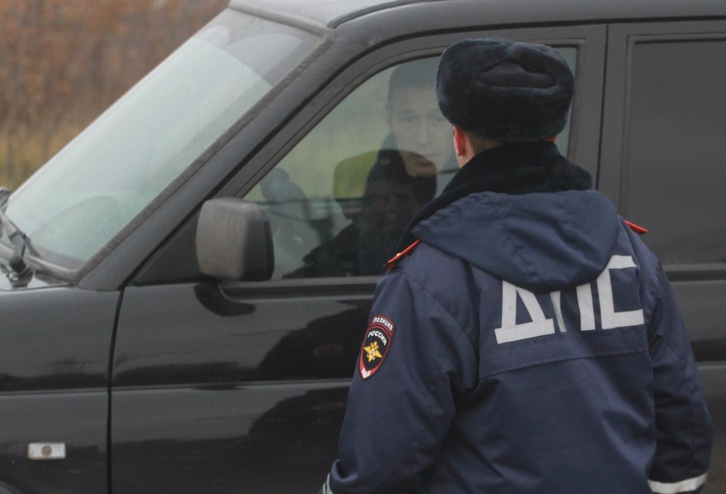 В Сыктывкаре поймали водителя, который трижды нарушал ПДД