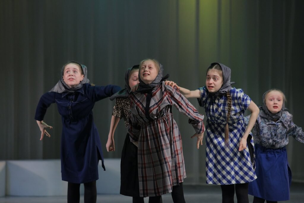 Жительница Сосногорска: "Детям не дают танцевать, но их заставляют выступать"