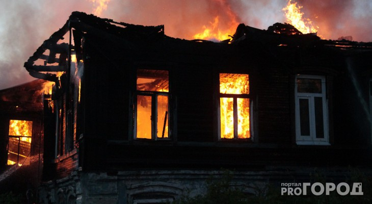 В пожаре в Коми погибли люди