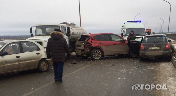 В Коми при столкновении двух авто погиб человек