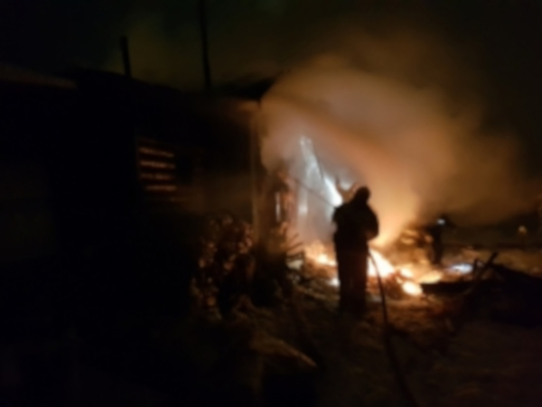 В Коми в пожаре сгорели мужчина и женщина