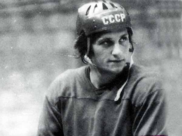 Поклонники спортивного таланта Серея Капустина вспоминают его в день рождения