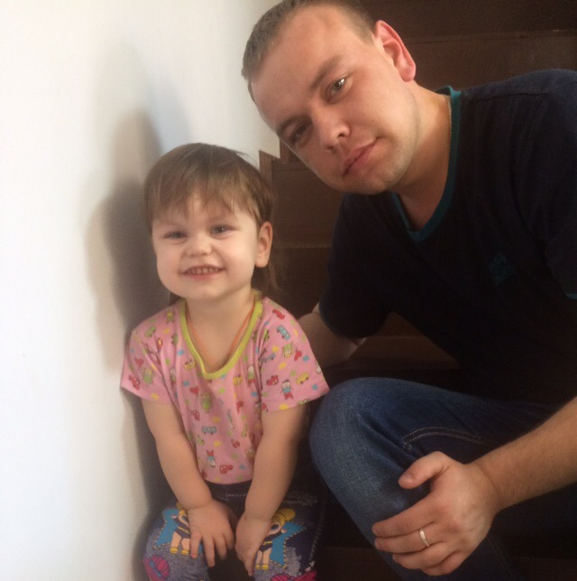 Малышку из Коми согласились лечить в России только после скандала в Минздраве