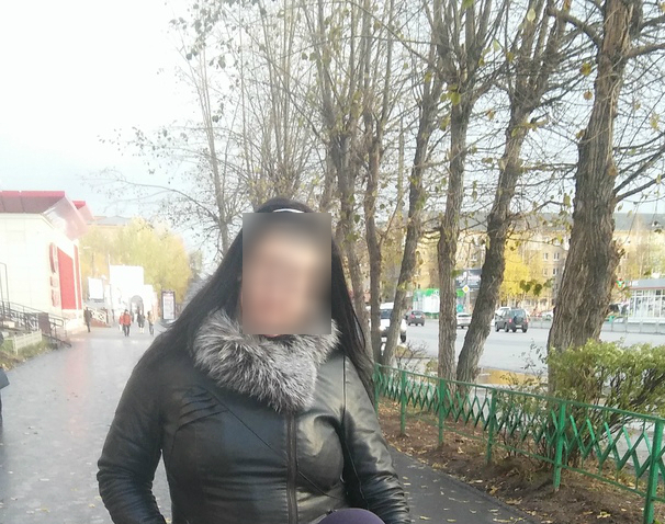 Жительница Дежнево об убийстве слесаря: "Она резала его не раз, ко всем ревновала"