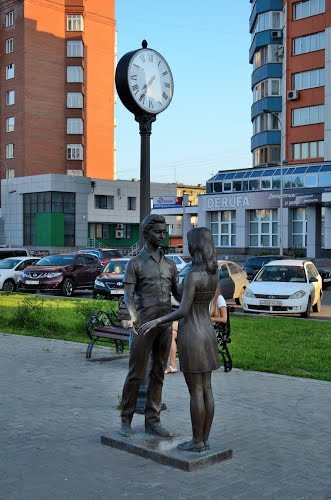 В сквере Сосногорска поставят часы со скульптурой влюбленных
