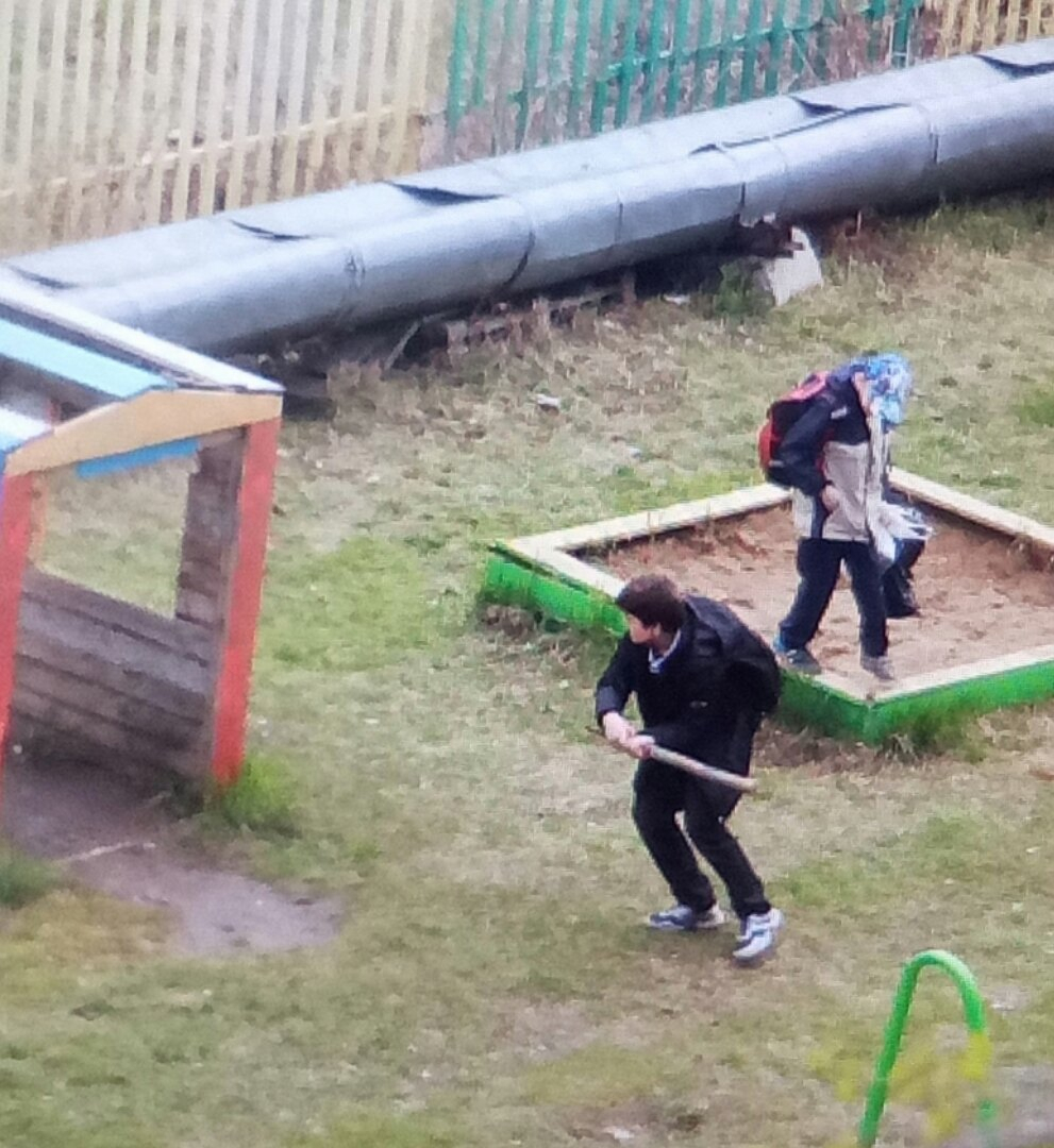 Ухтинских детей-хулиганов сняли камеры видеонаблюдения