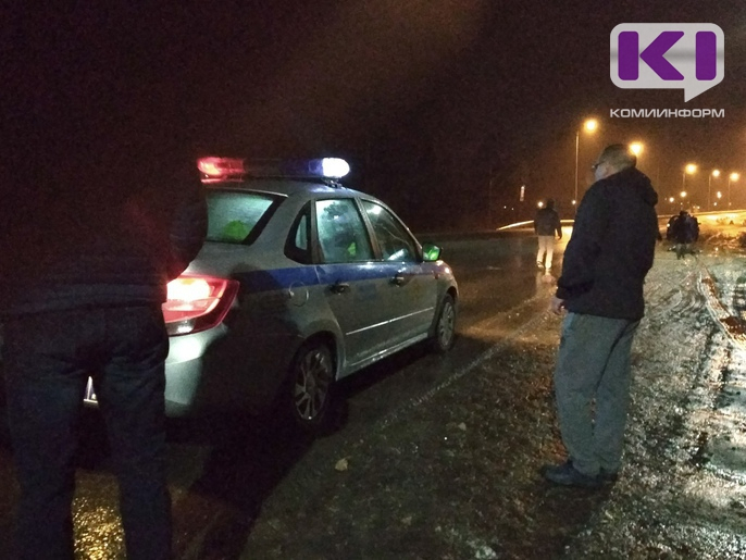 За сбитого насмерть пешехода на трассе Сыктывкар-Ухта водитель заплатит 800 тысяч рублей