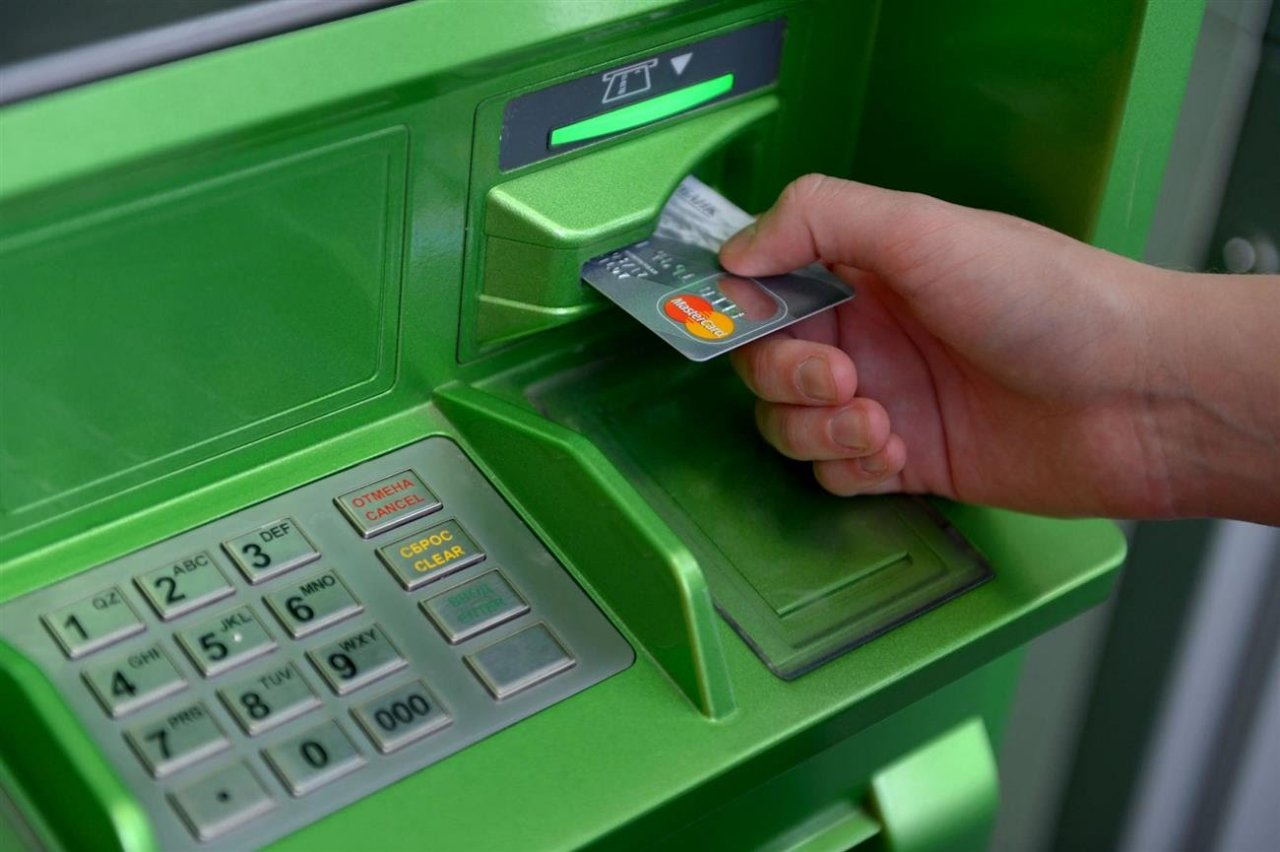 В России исчезнут банкоматы Сбербанка