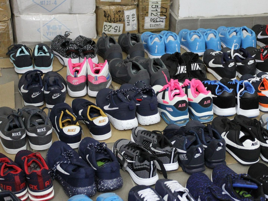 Ухтинцев осудили за продажу поддельных кроссовок